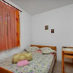 Appartement Robinzon Milivoj Bogomolje